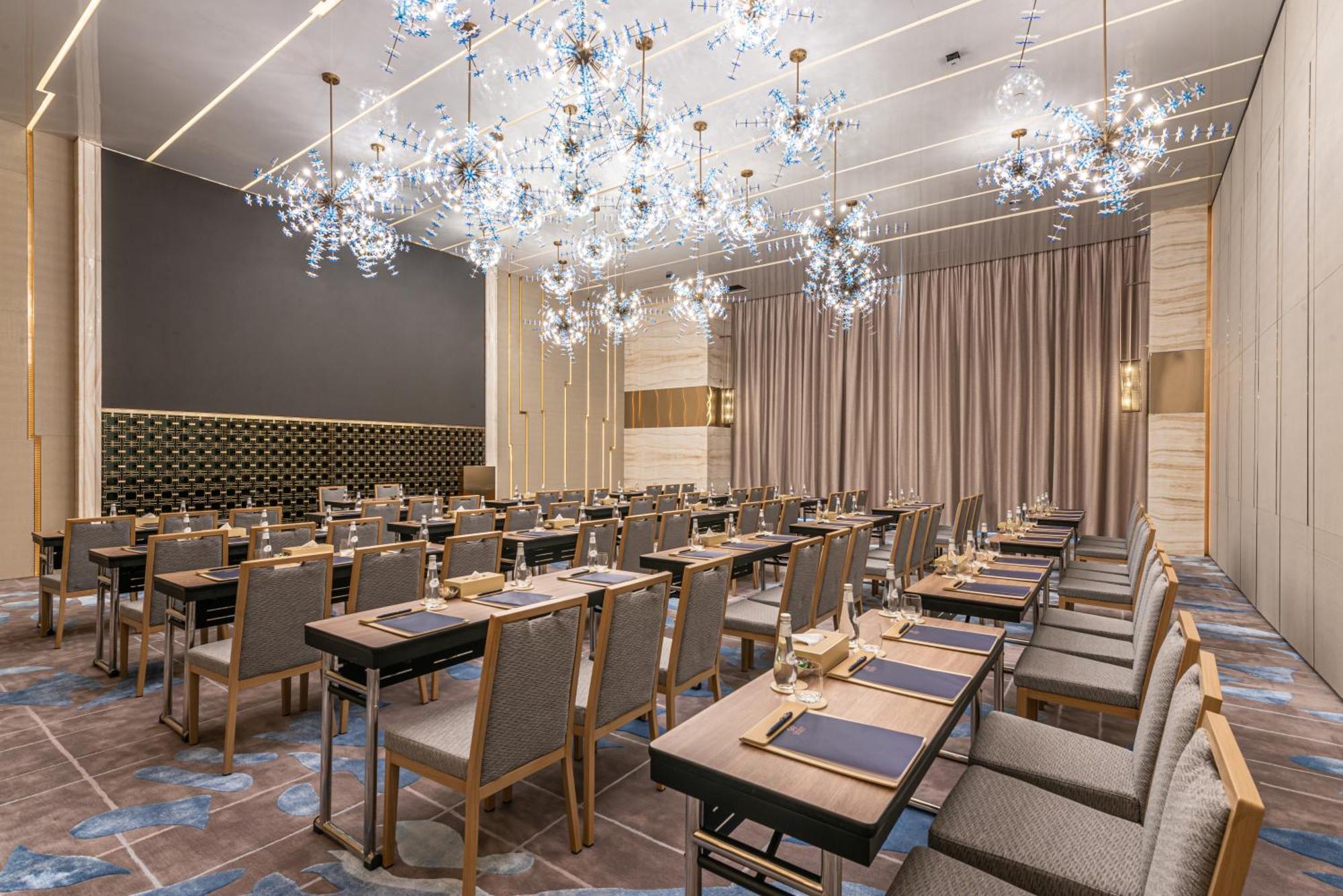 Narcissus The Royal Hotel Riade Exterior foto The restaurant