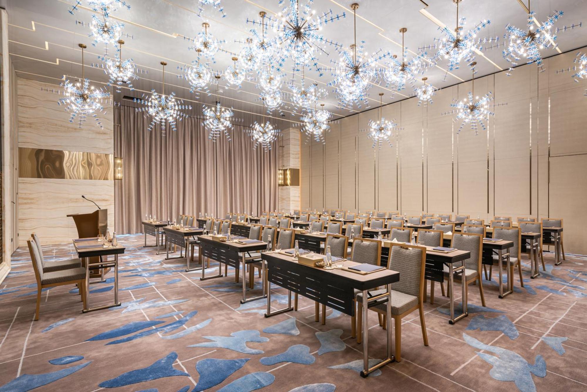 Narcissus The Royal Hotel Riade Exterior foto The Westin Convention Center